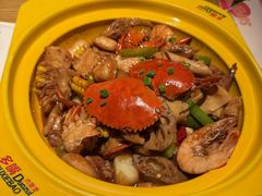 -多嘴超级肉蟹煲(杉杉国潮主题店)