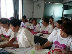 -爱月宝月嫂·育儿嫂(哈尔滨总店)