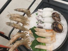 -红鼎豆捞·非遗鲍皇汤火锅(宝丰路店)