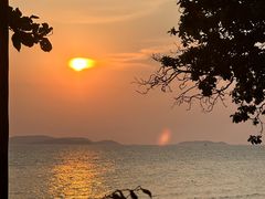 -卷心菜和避孕套餐厅(Pattaya)