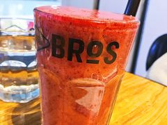 -Moka Bros 摩卡站(西单大悦城店)