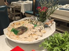 锦绣海鲜大拼盘-纯味斑鱼府(中海环宇荟店)