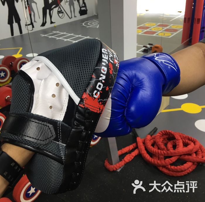 毛毛虫健身工作室图片