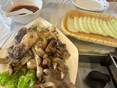 -鲁朗纳麦石锅鸡庄园
