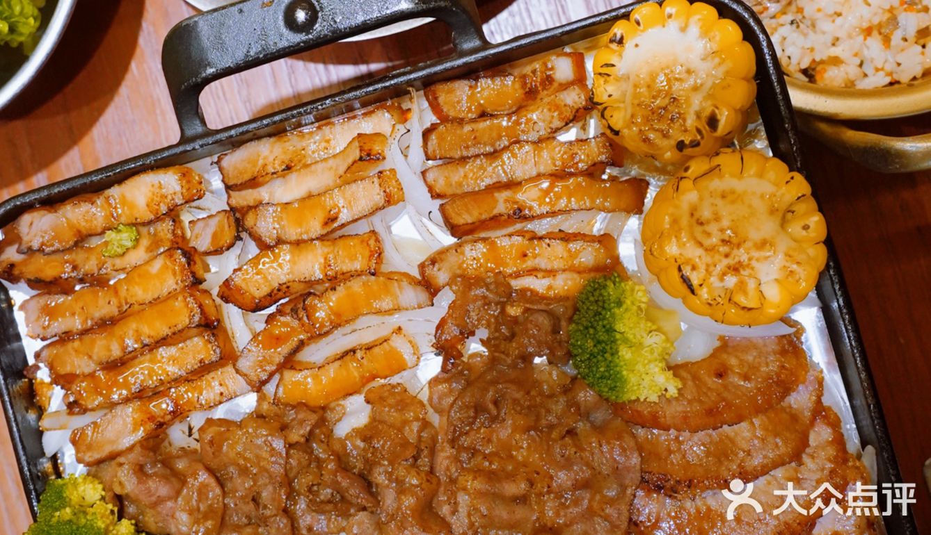 烤肉拼盘我可以！！！