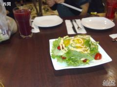 20100410963-必胜客(新中纬店)