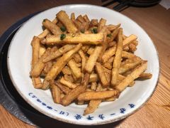 咸蛋黄炒茄子-吃饭皇帝大(解放西路店)