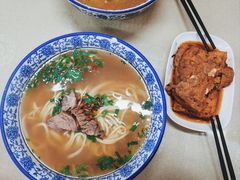 -正宗兰州王师傅麻辣牛肉面(学院新城店)