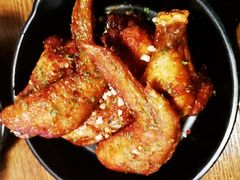 蜜汁辣鸡翅-机器人火炉披萨