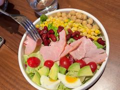 凯撒色拉-Ambra Haus琥珀屋精酿餐厅(宝山店)