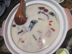 -老阿爸鲜鱼土菜(昆山花桥店)