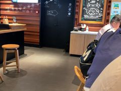 -星巴克(杭州东站东到达店)