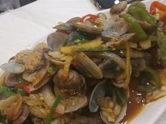 -覃记海鲜美食餐厅