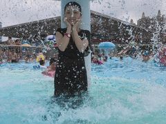 -宝安体育馆游泳馆