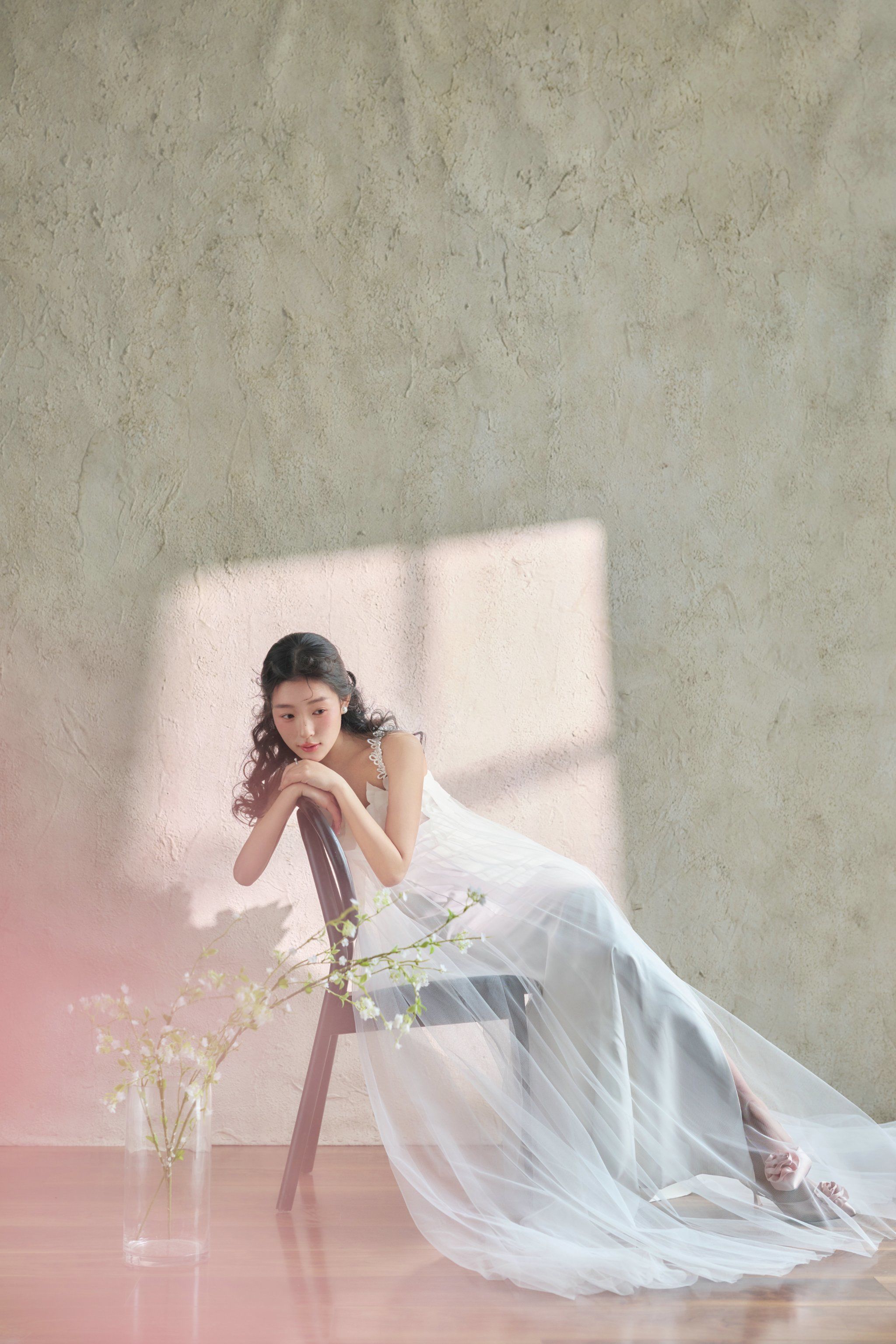 96风格:极简|高定|韩式|光影|轻复古
-
95韩式婚纱照,简约不