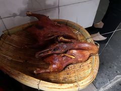-婺嫣街田记·老嘉州甜皮鸭