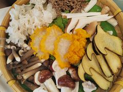 -土连锅·现熬养生汤锅(梁家巷店)