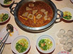 -蜀滋香鲜鱼美蛙火锅(339店)