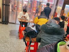 -山城欢现炒食堂(上海城店)