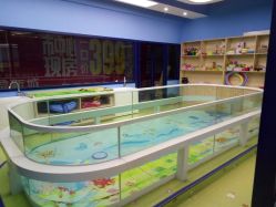 -月儿湾湾水育乐园(万象新城天幕广场店)