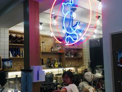 -滚猫咖啡·猫咖·猫友好撸猫(未来城店)