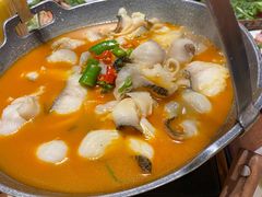 -老滇山寨•云南特色菜•地方菜•民族风情歌舞表演(金碧店)