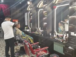 -豪帅男士理容馆