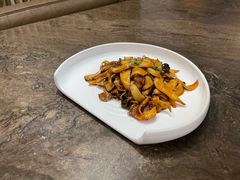 -里山四季中餐厅(来凤街店)