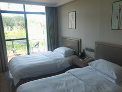 -上海怡沁园度假酒店