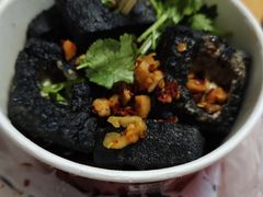 -黑色经典臭豆腐·湖南特产(步行街店)