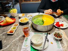 -禄婶鸡煲·打边炉