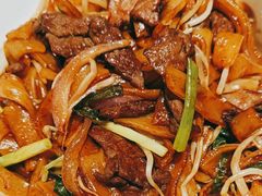 干炒牛河-稻香酒家·34年老字号·港式粤菜(汉街店)