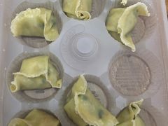 -金城包子牛肉灌汤包(台东四路店)