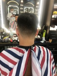 -豪帅男士理容馆