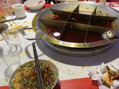 -厂花素芬九宫格火锅(红光店)