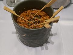 -红鼎豆捞·非遗鲍皇汤火锅(宝丰路店)