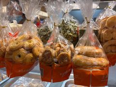 -上海哈尔滨食品厂(合生汇店)