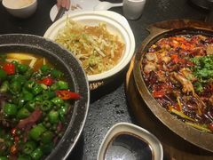 -万重锦·人文川菜馆(骡马市店)