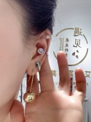 -AI艾耳·专业手工耳洞·穿孔美学馆
