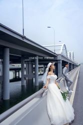 -红番婚纱礼服