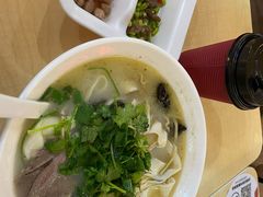 -萧记三鲜烩面(东站店)