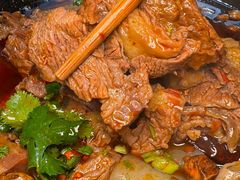 -大众跷脚牛肉馆·非遗传承单位(峨眉山店)