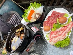 寿喜锅-玛格萝妮比萨屋(四平店)