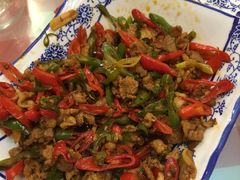 -鲁班小馆(政四街店)