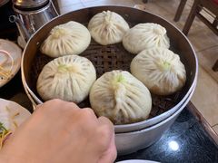 排骨馅包子-张包铺(关东古巷店)