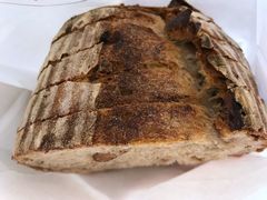 干果农夫面包-WHEAT&BAKER-麥(凯德来福士店)