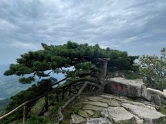-罗田薄刀峰风景区