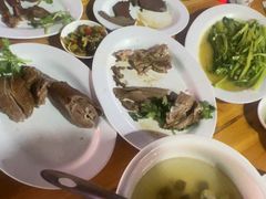 -乌文新澄海卤鹅店