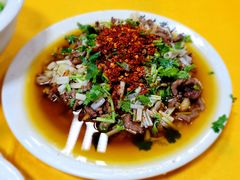 芹菜牛肉-荣生萝卜汤饭店