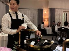-La Villa French Restaurant